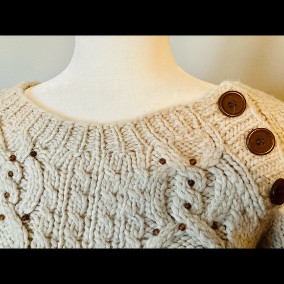 Vintage DKNY Wool Cable knit Sweater w Bead Detail - Picture 2 of 4